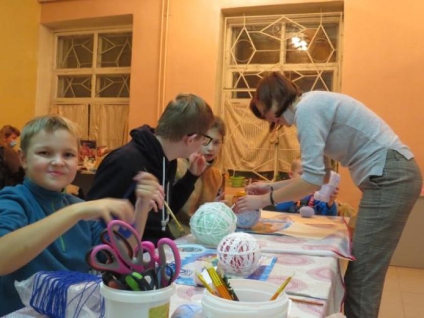 Проект &laquo;РАСтвори сомнения и РАСкрой свой мир!&raquo;. Организация ремесленных мастер-классов для подростков с аутизмом&raquo;