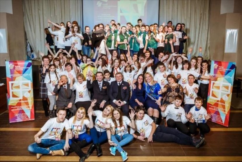 Проект &laquo;Шесть рукопожатий&raquo;